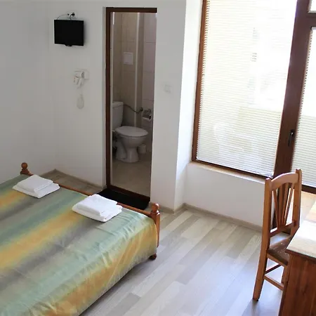 Radik Guest Σωζόπολη
